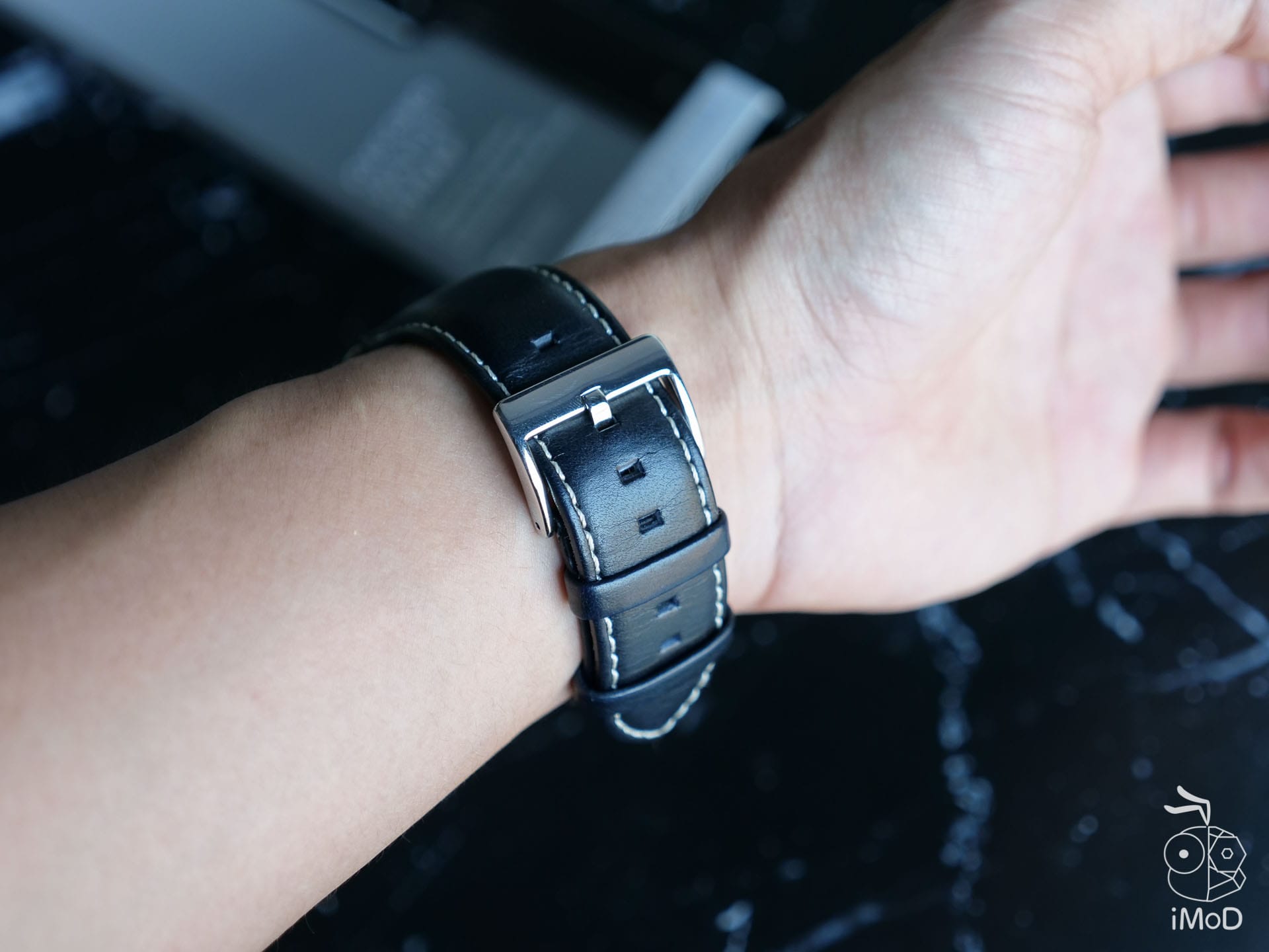 Laut Apple Watch Strap Oxford 1222743