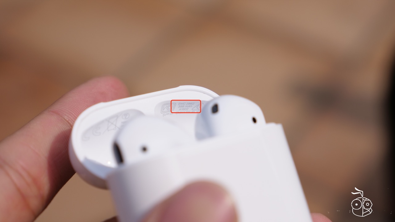 Airpods Charging Case Lightning
