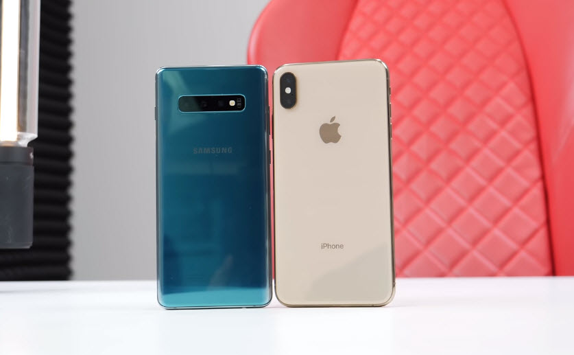 Galaxy S10 Plus Vs Iphone Xs Max Img 2
