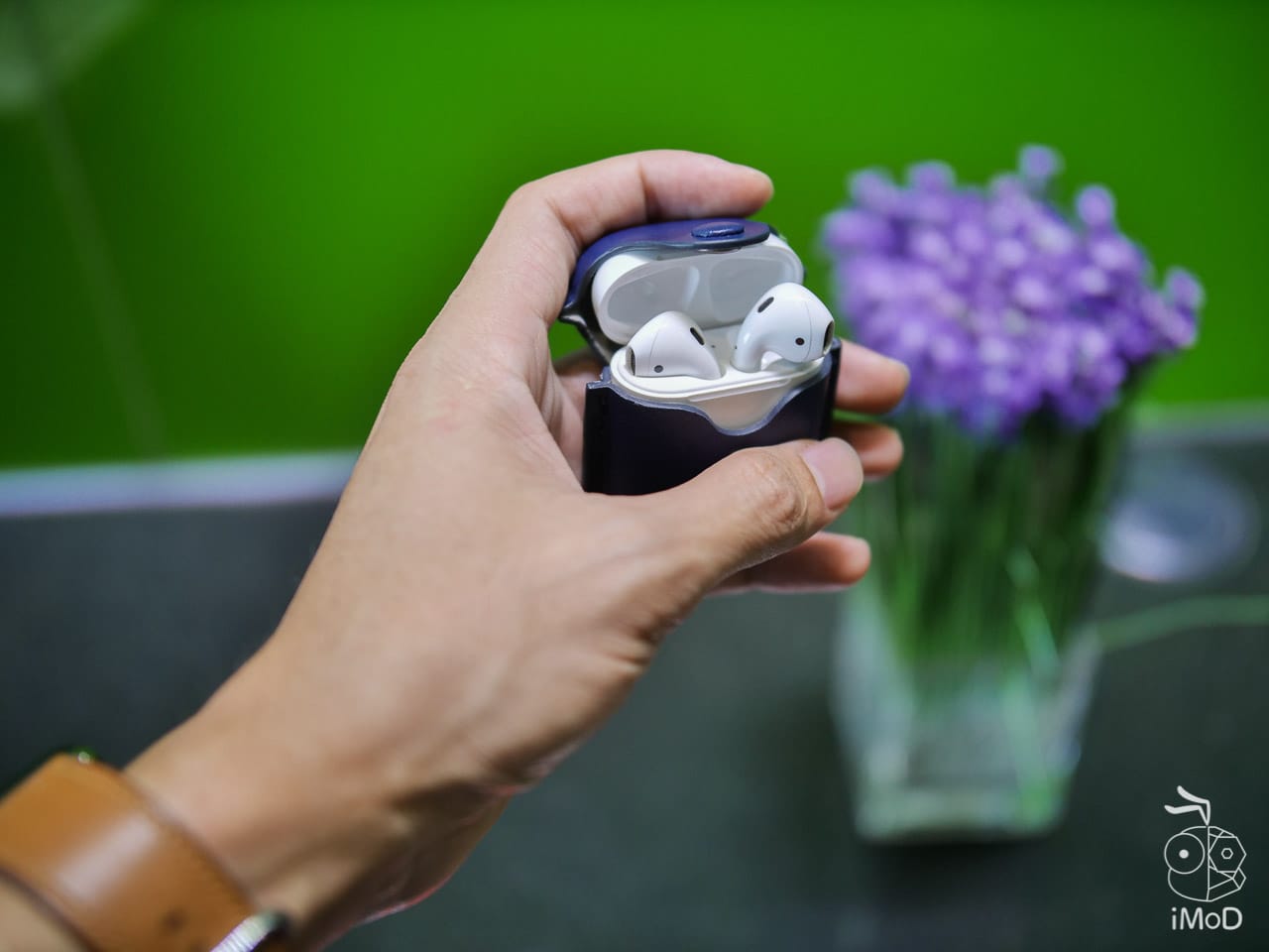 Cozi Leather Airpods Case 37