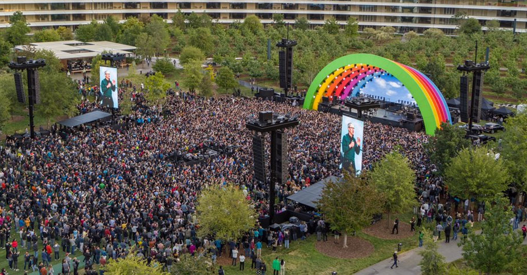 Apple Park Opening Ceromony Photo
