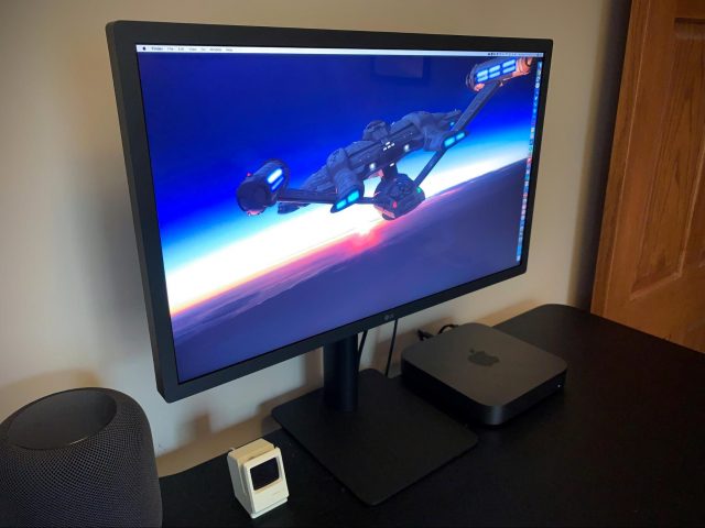 Apple Starts Selling New 237inch Lg Ultrafine Display Img 1