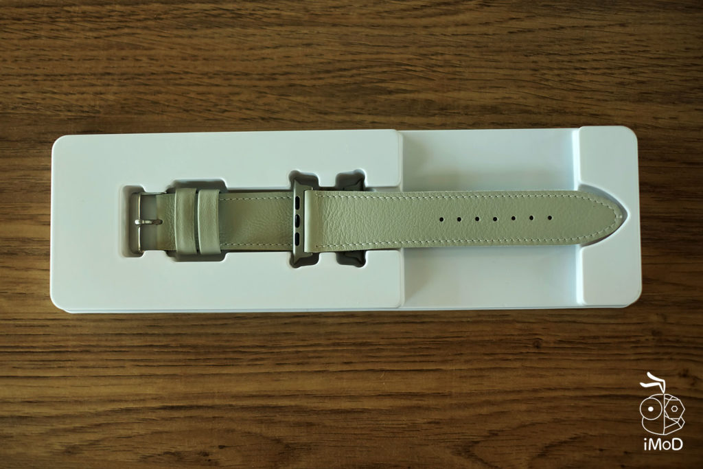 Cozistyle Striped Leather Apple Watch Band Lilly White Color Review 2