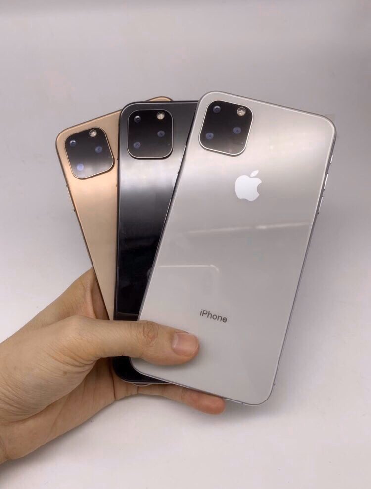 Iphone 11 Max Clone Model Ben Geskin Img 1