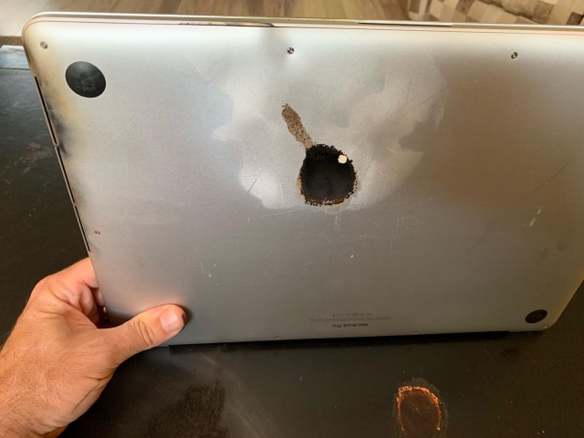 Macbook Pro Burn Apple Recall Program Img 1