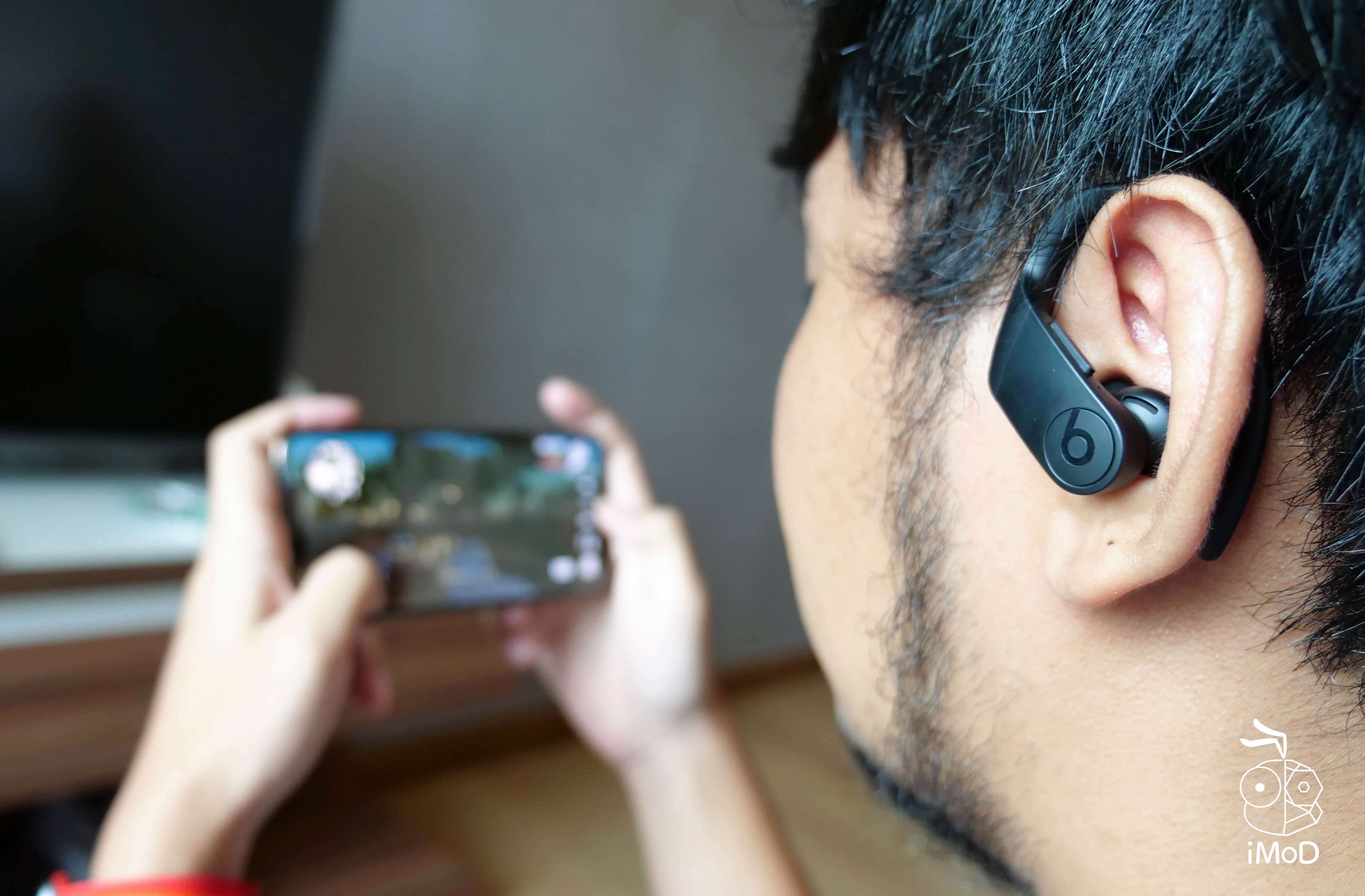 Media Experience With Powerbeats Pro Img 4