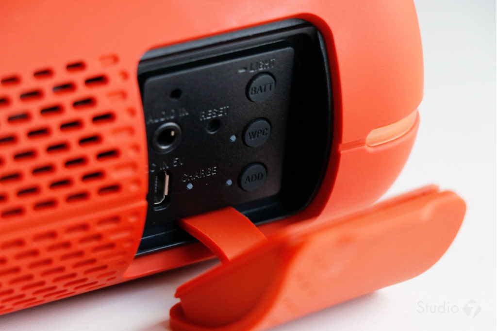 Sony Extra Bass Bluetooth Speaker Review 13