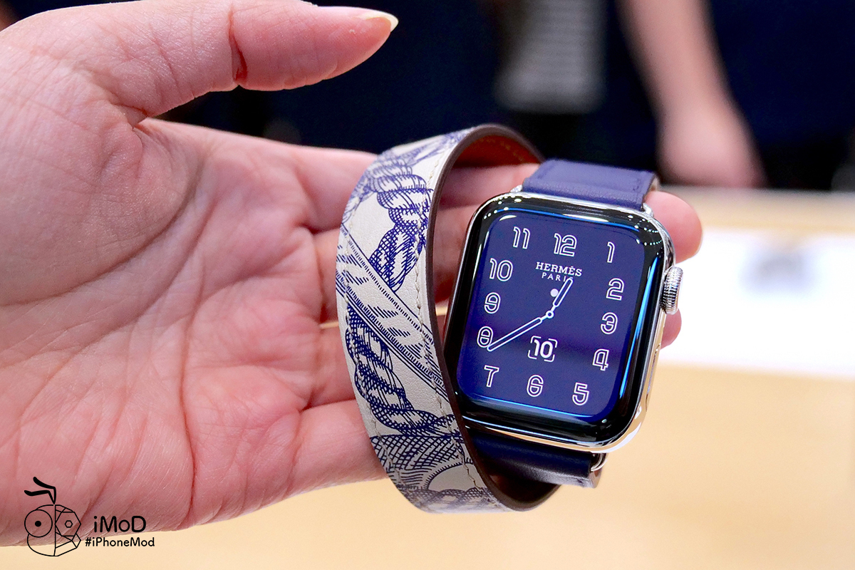 apple watch space black titanium