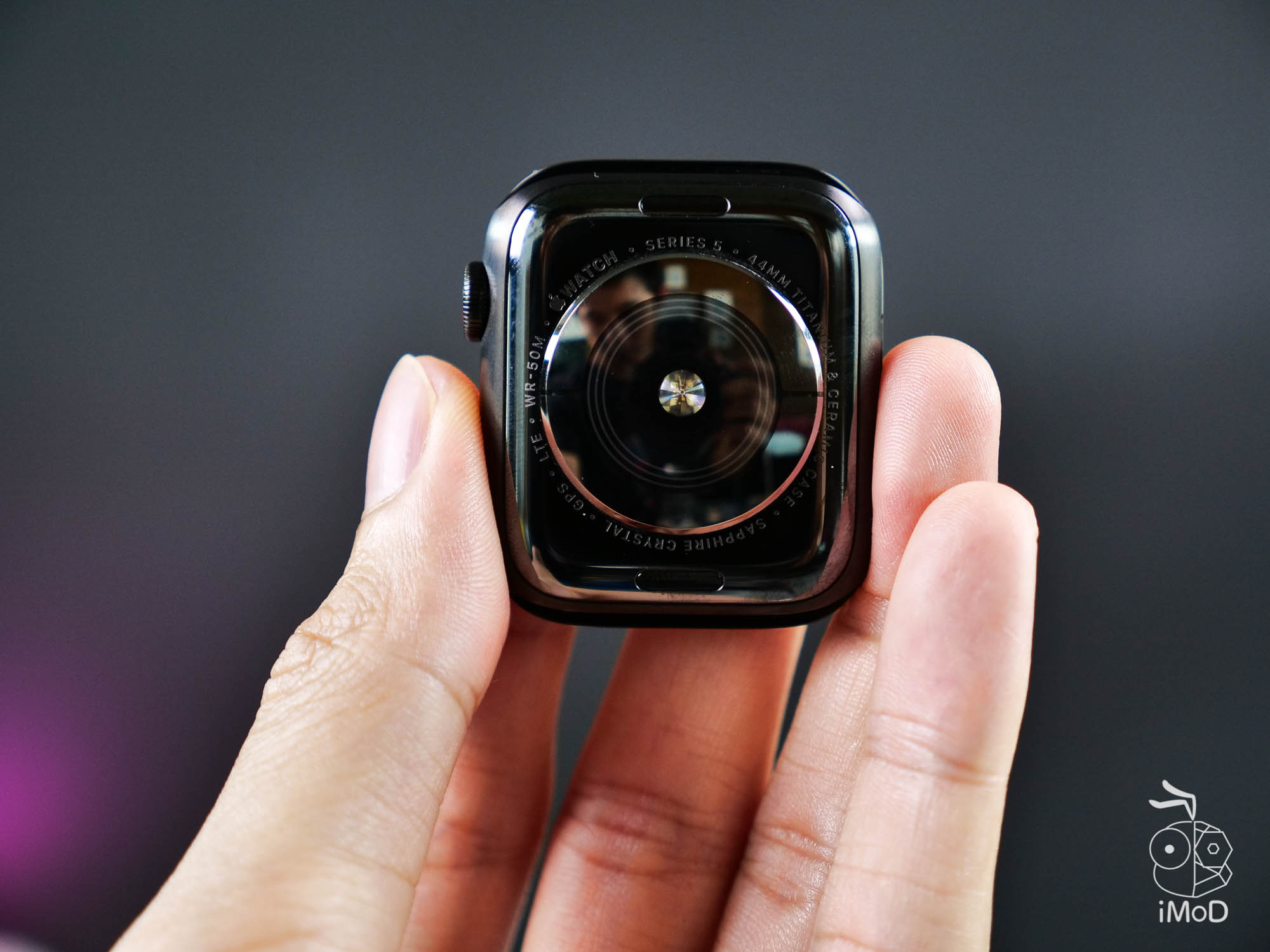 Apple Watch Edition Series 5 Titanium Space Black 1012967 2