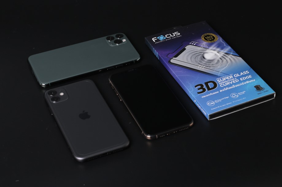 Focus Glass Film For Iphone 11 3