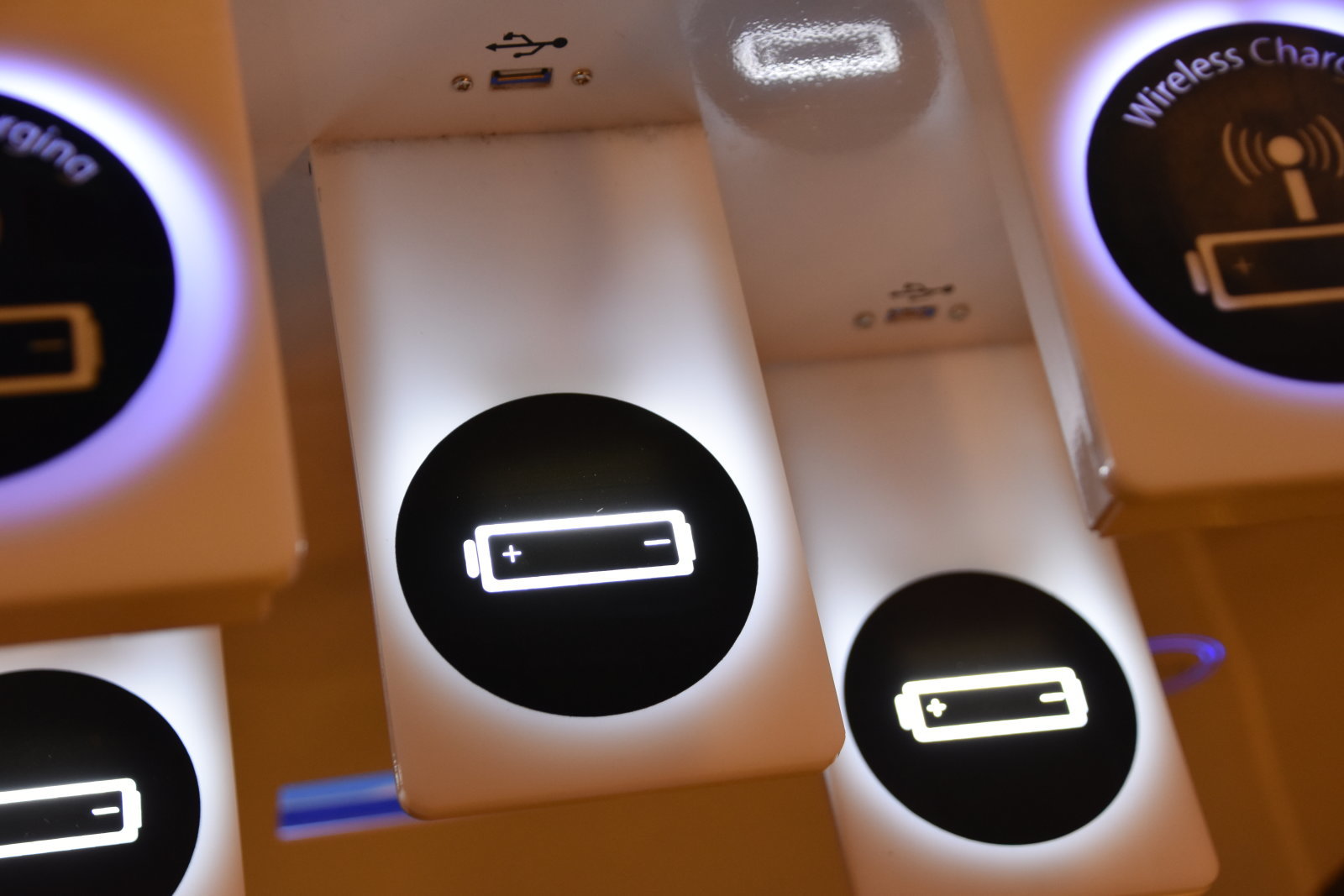 Mobile Charging Stand