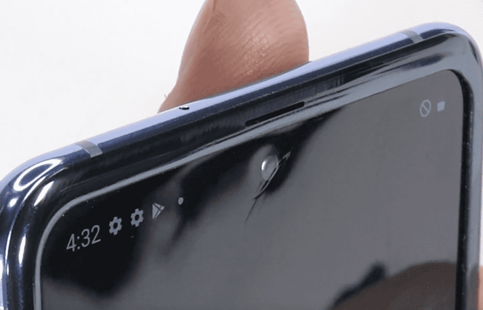 Galaxy Z Flip May Fake Glass Screen Jerryrigeverything Test Img 4