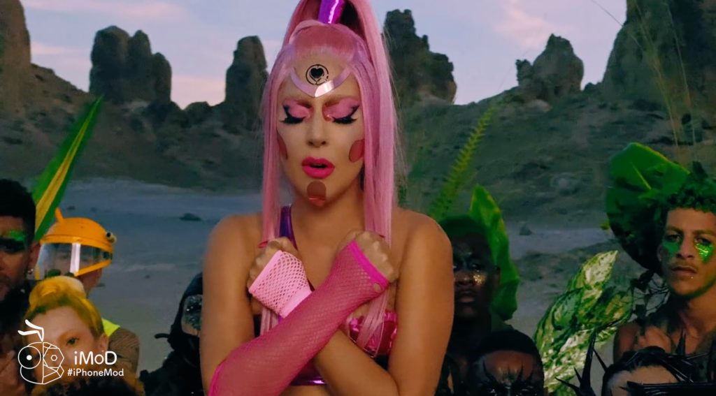 Lady Gaga New Song Stupid Love Talk In New Music Daily With Zane Lowe 4