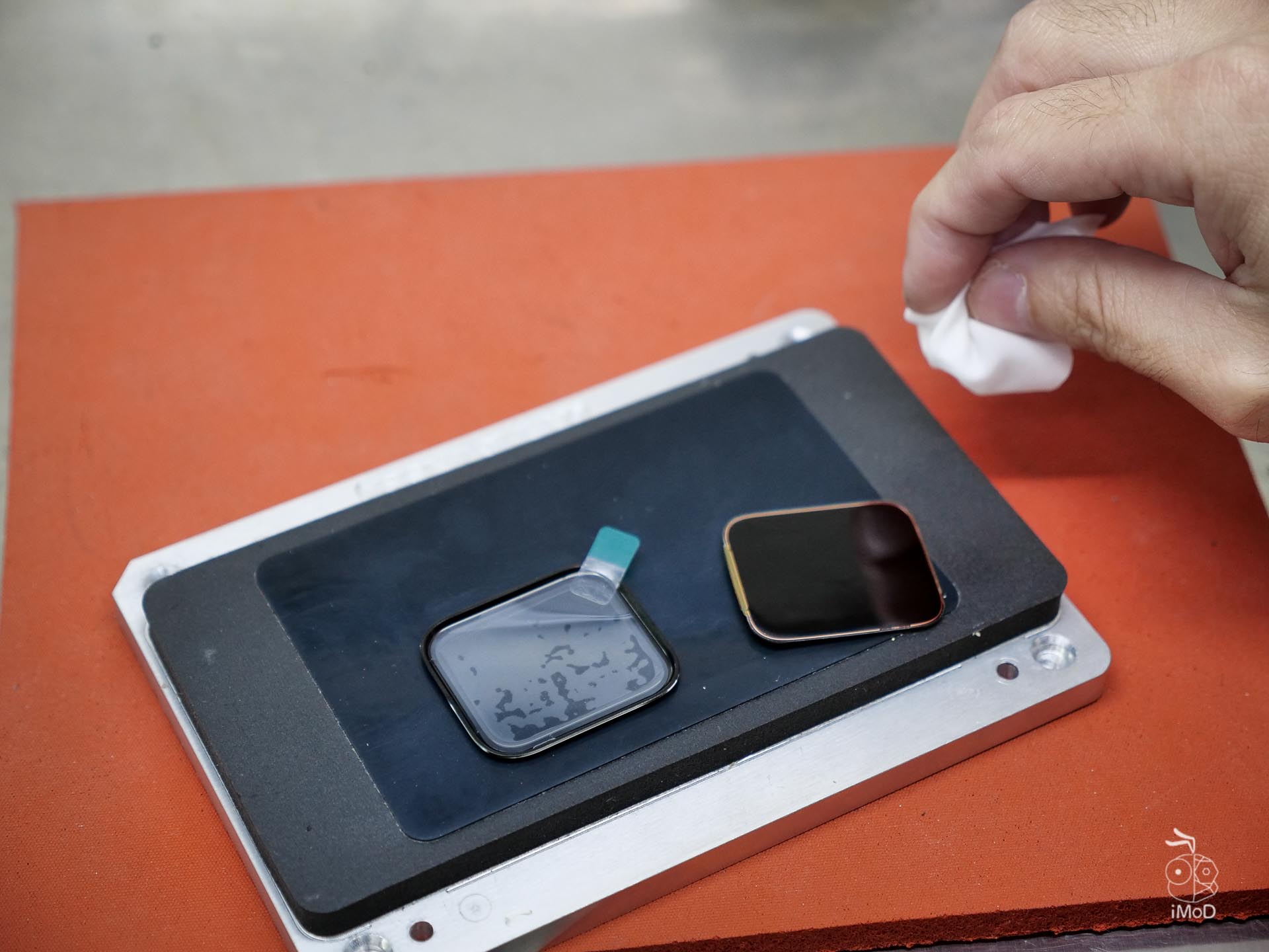 Fix Apple Watch Screen Crack Yukifix 1026371 - iPhoneMod