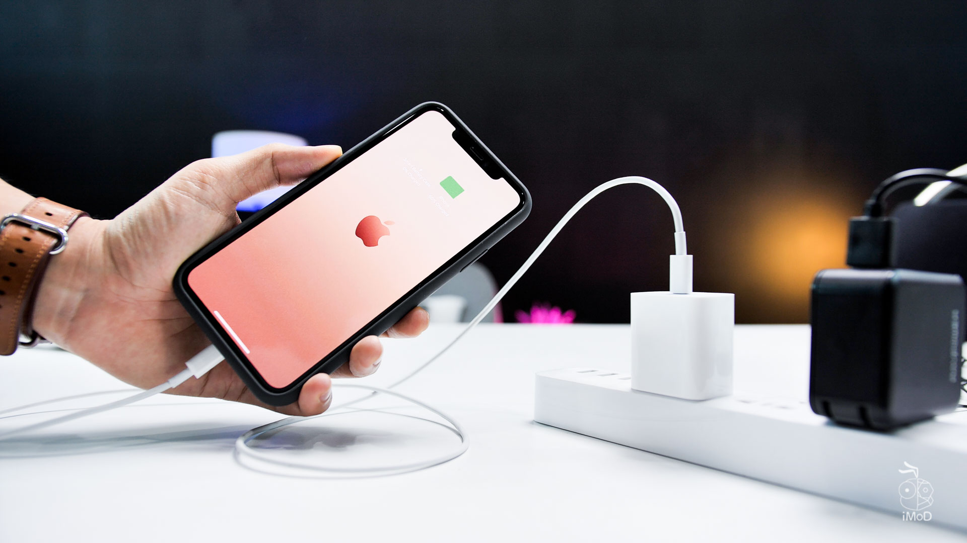 Smart Battery Case Iphone 11 Pro Max Review 4