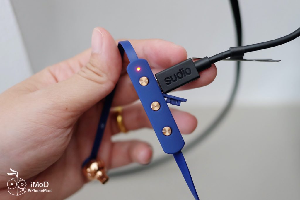 Sudio Vasa Bla Wireless Headphone Review 35