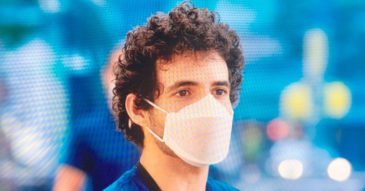 apple-apple-face-mask